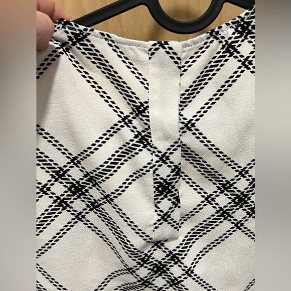 Zara Basic Black/White Plaid Tank Too Blouse - Picture 3 of 5